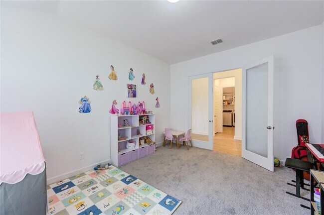 Building Photo - 7463 Denali Dr