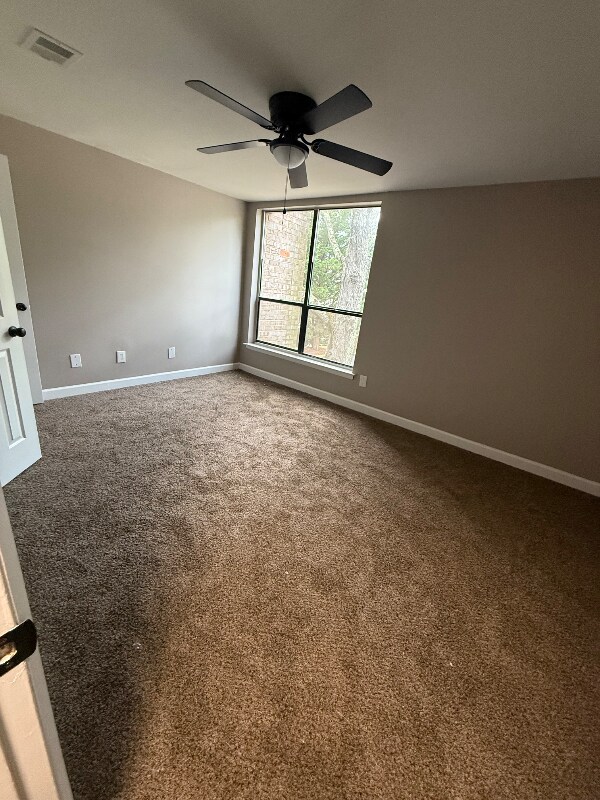 Building Photo - 3341 Huntley Sq Dr