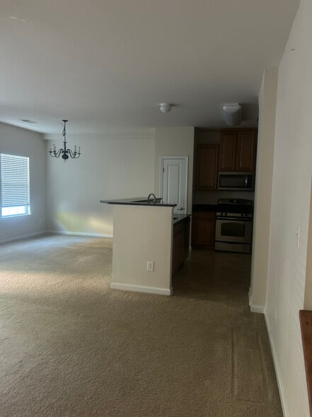 Building Photo - 9341 Alice McGinn Drive