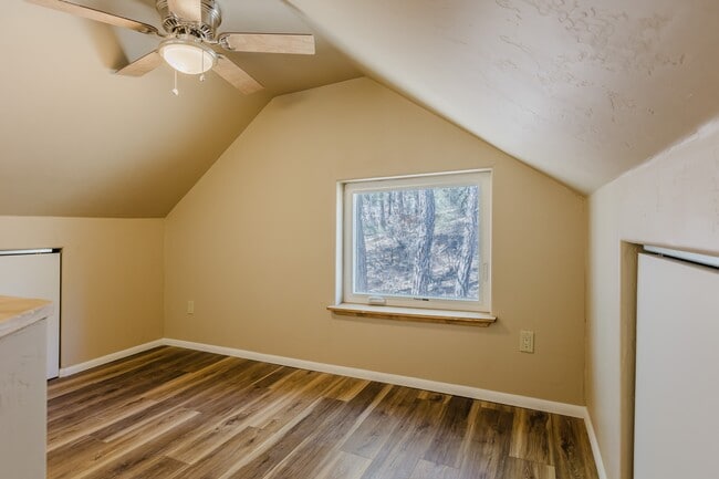 Building Photo - 337A Brookhill Dr