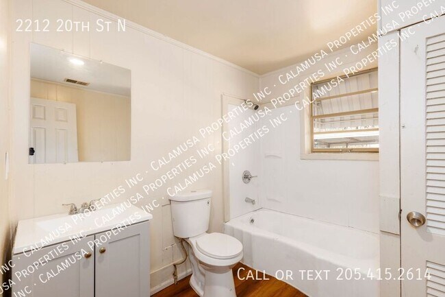 Building Photo - 2212 20th St N