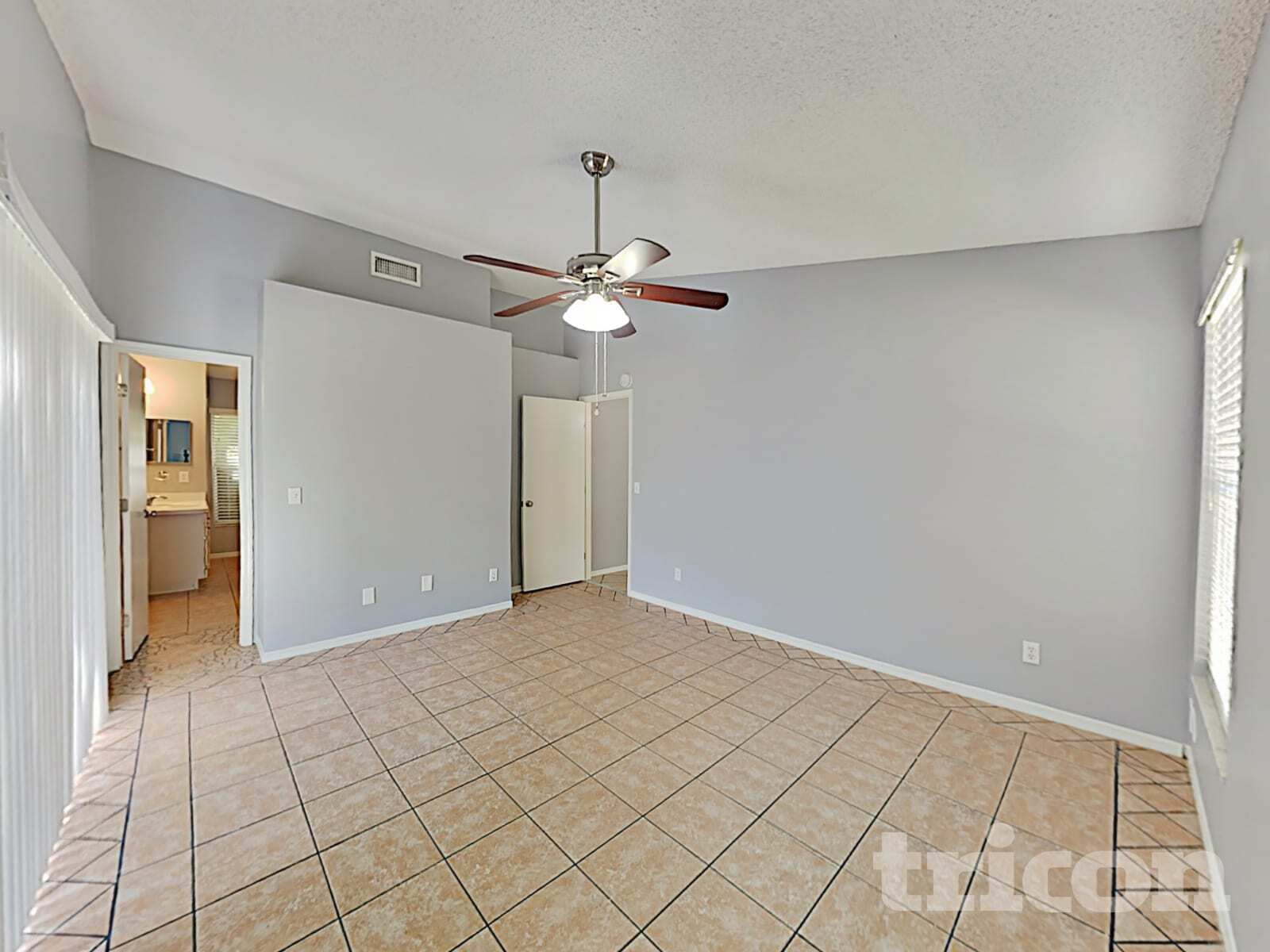 Building Photo - 1225 Shoshanna Dr