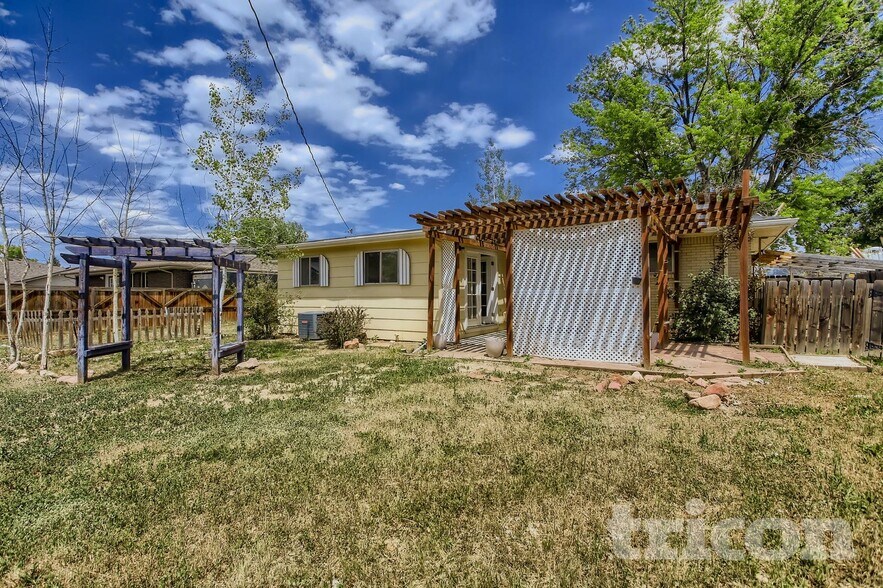 Building Photo - 915 S Tyler Ave