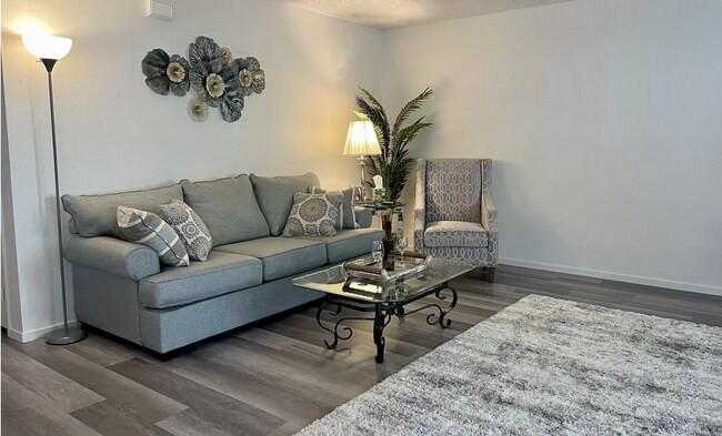 Building Photo - Furnished Rock Springs I Condo!