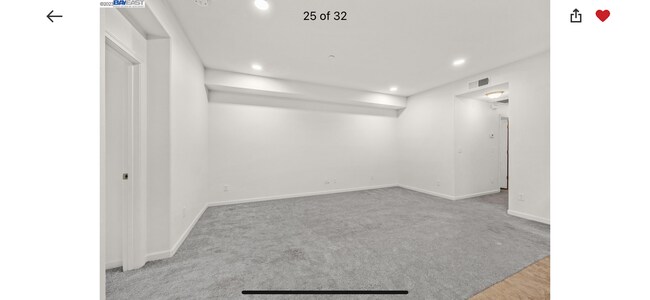 Living room - 4700 Norris Canyon Rd