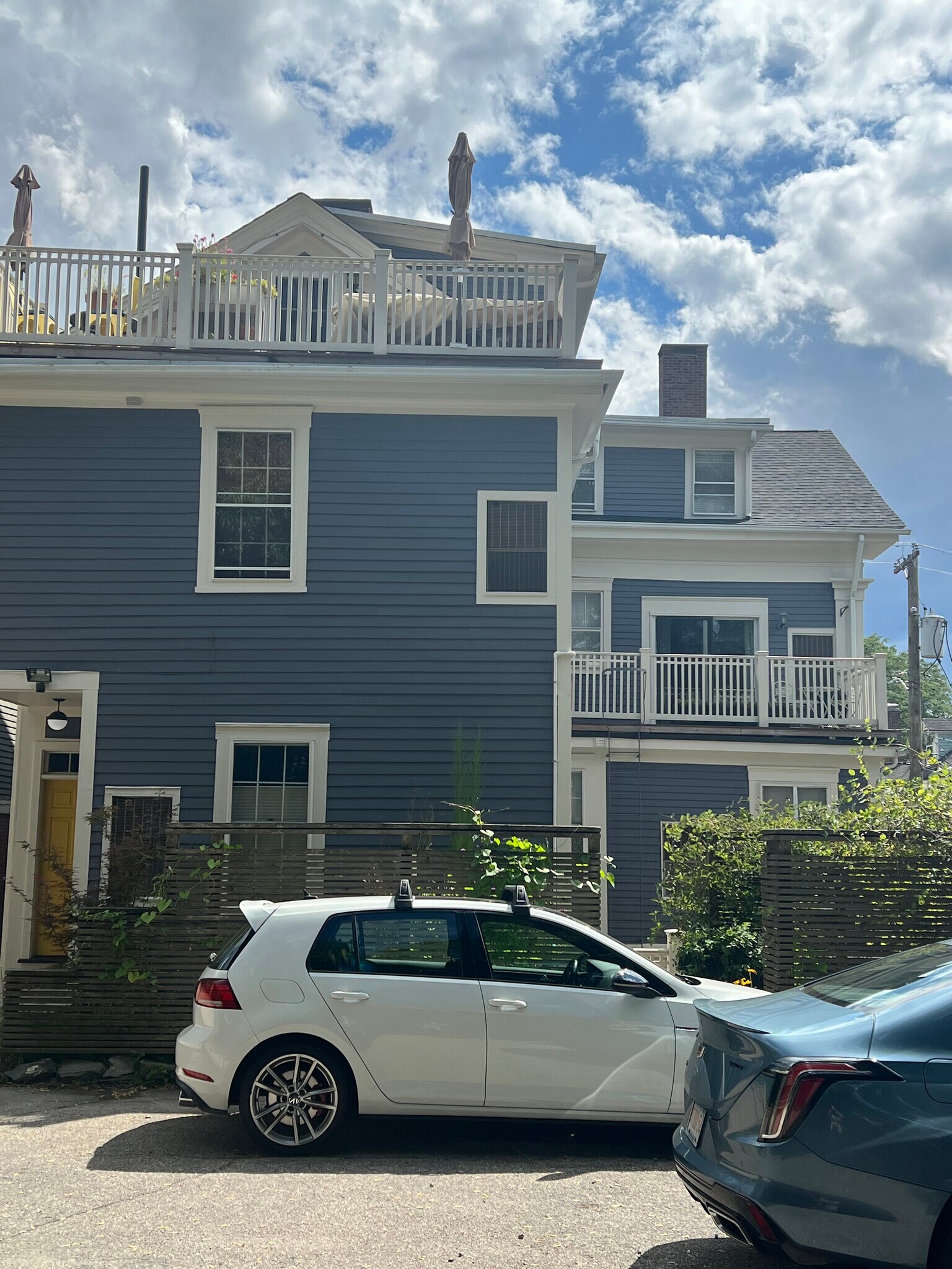 Building Photo - 22 Halsey St