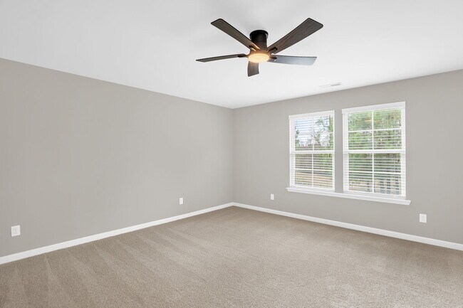 Building Photo - 602 Applecross Dr