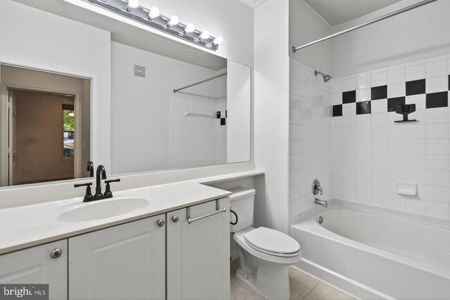 Building Photo - 9490 Virginia Center Blvd