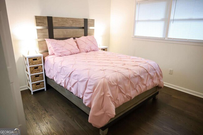 Building Photo - 1275 Calhoun Ave