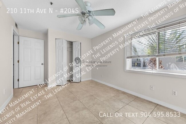 Building Photo - 210 11th Ave N