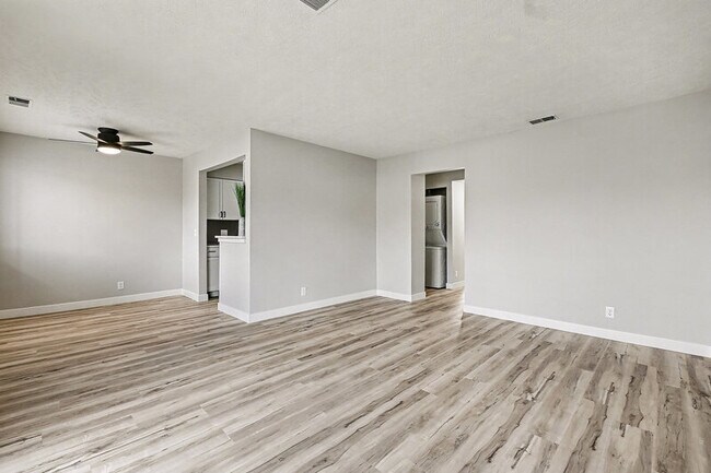 Building Photo - 11724 Arbor St