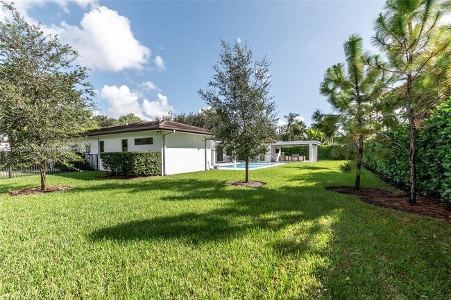 Building Photo - 7720 SW 130th St