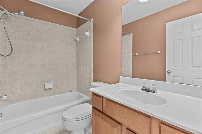 Building Photo - 4831 Edinburgh Dr