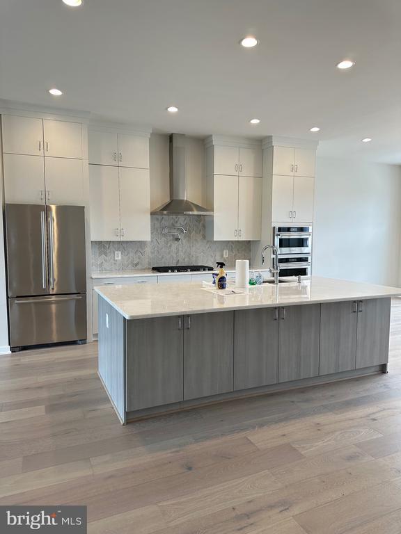 Building Photo - 22272 Rivanna Shore Terrace