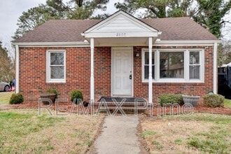 Building Photo - 2808 Arcadia Ave