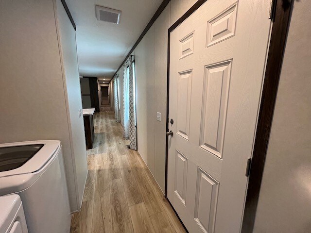 Building Photo - 14566 Red Bud Trail N