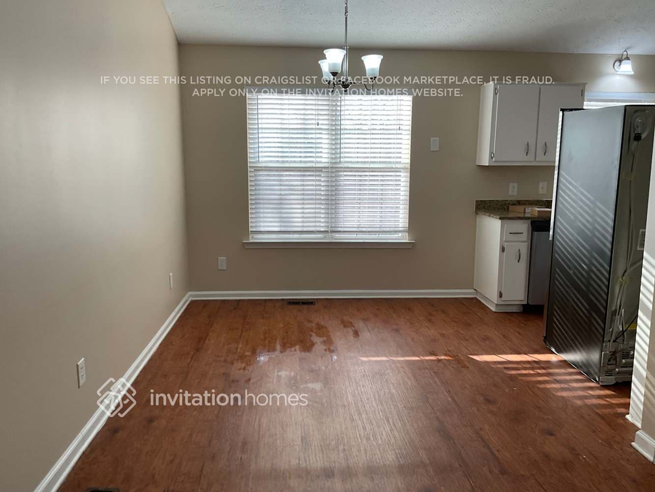 Building Photo - 6827 Summit View Dr