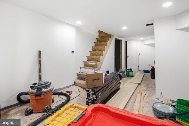 Building Photo - 1254 S Peach St