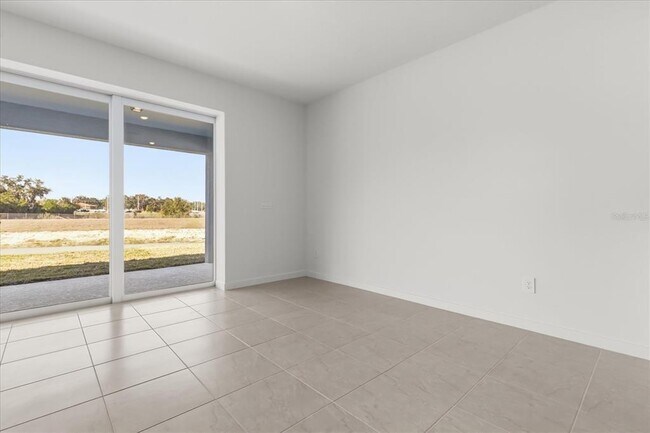 Building Photo - 11216 Sycamore Glen Loop