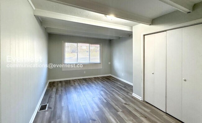 Building Photo - 929 49th St Ensley