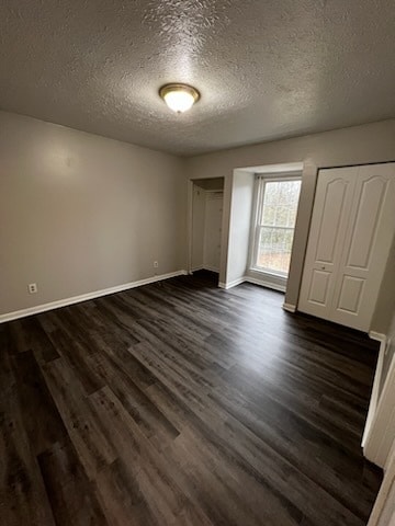 Building Photo - 5505 Baywood Dr