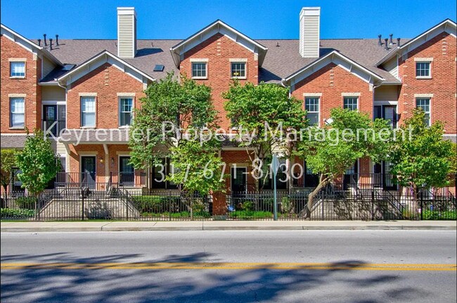 Building Photo - Discover this well-appointed 3-bedroom, 2-bath home in Indianapolis within an HOA community