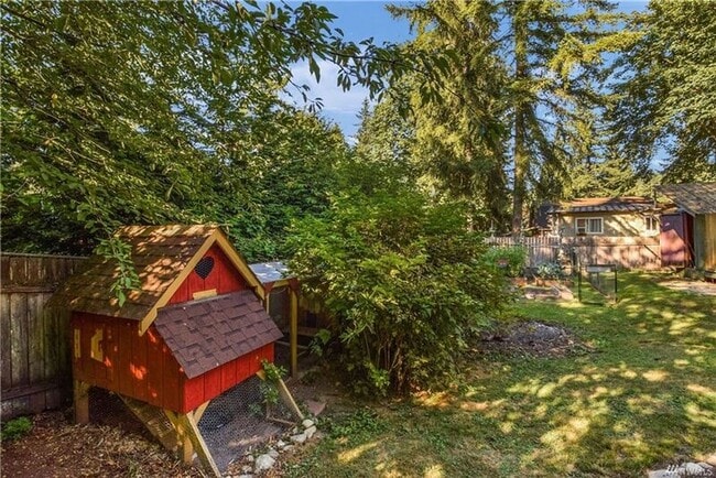 Building Photo - 16112 Jordan Way
