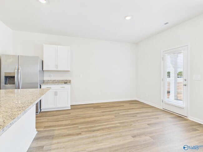 Building Photo - 112 Betty Williams Dr