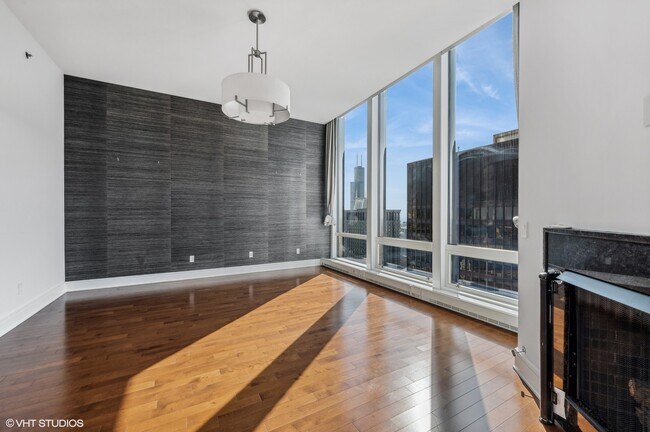 Building Photo - 401 N Wabash Ave