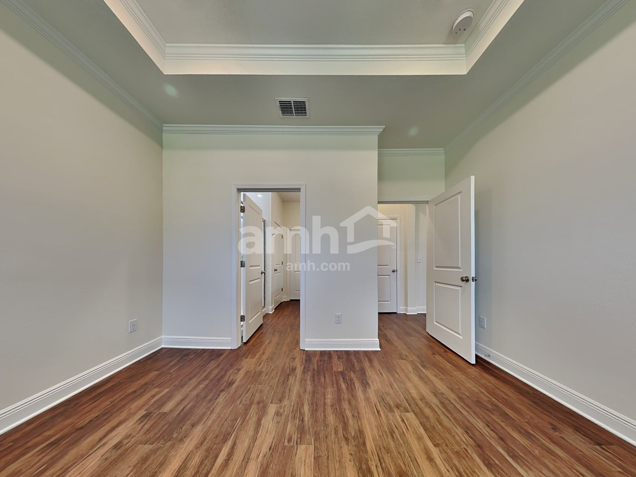 Building Photo - 27581 St Andrews Ave