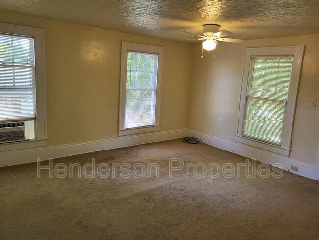 Building Photo - 1511 Hamorton Pl