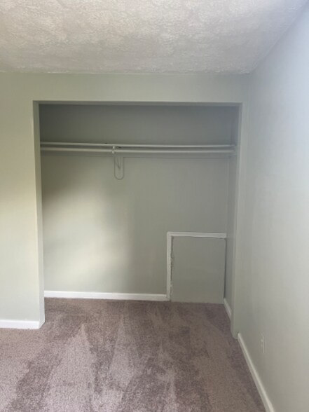 Building Photo - 106 Gooseneck Ct