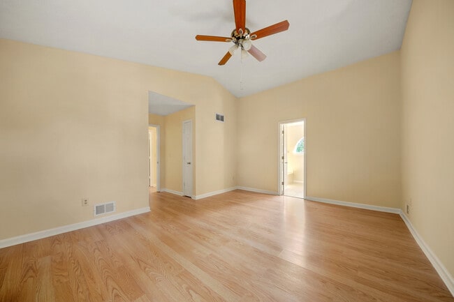 Building Photo - 3904 Sidney Lanier Blvd