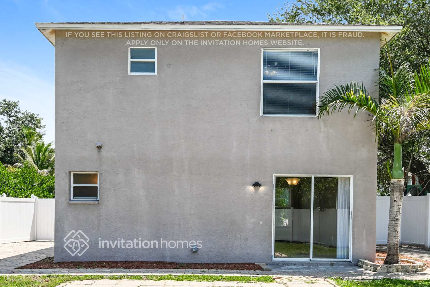 Building Photo - 26880 Silverado E Dr