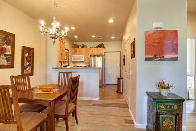 Building Photo - 2373 Quarter Horse Trl