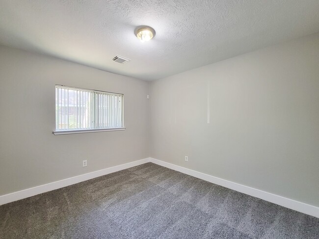 Building Photo - 16842 Marlin Spike Way