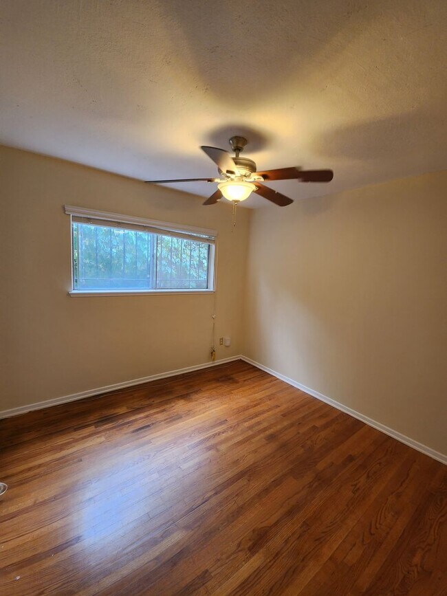 Building Photo - Single Story 3BR Home in Serra Mesa