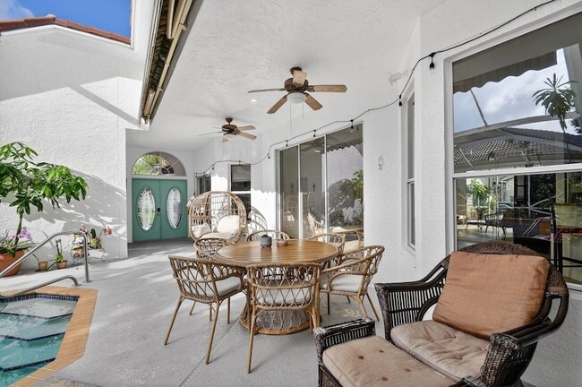 Building Photo - 2769 Pointe Cir