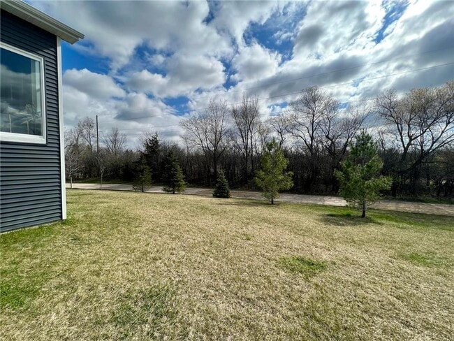 Building Photo - 15633 Dakota Ave