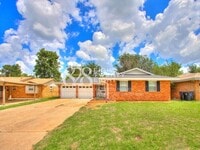 Building Photo - *AVAILABLE NOW!* Recently Updated 3 Bed/2 Bath Single Family Home Near Lake Overholser!