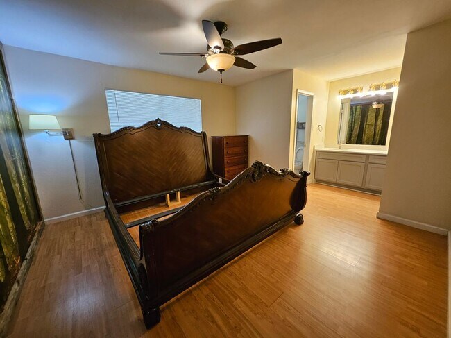 Building Photo - 1515 Desert Quail Ln