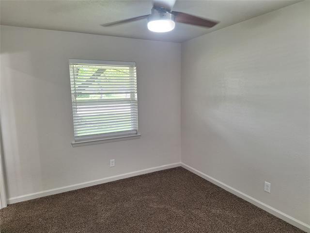 Building Photo - 209 Heather Dr