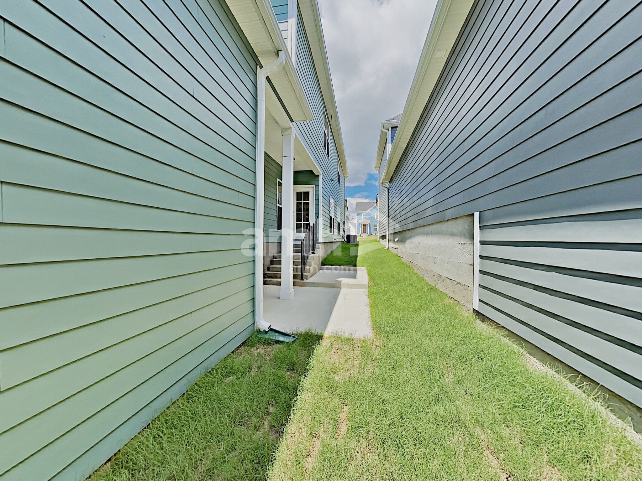 Building Photo - 5332 Tupelo St