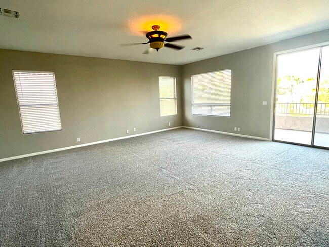 Building Photo - 1608 W Amberwood Dr