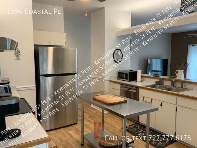 Building Photo - 1594 Coastal Pl