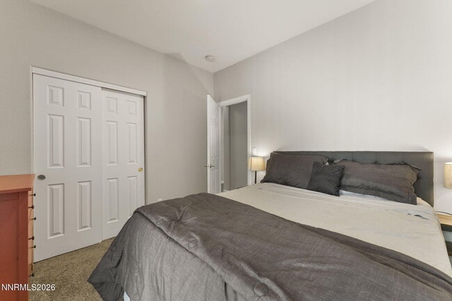 Building Photo - 10640 Arbor Way