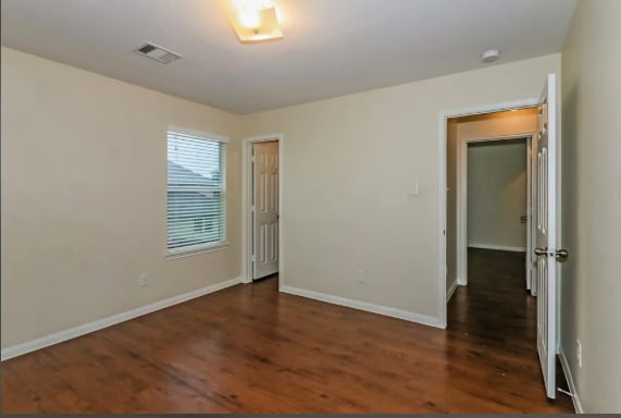 Building Photo - 18806 N Lyford Dr