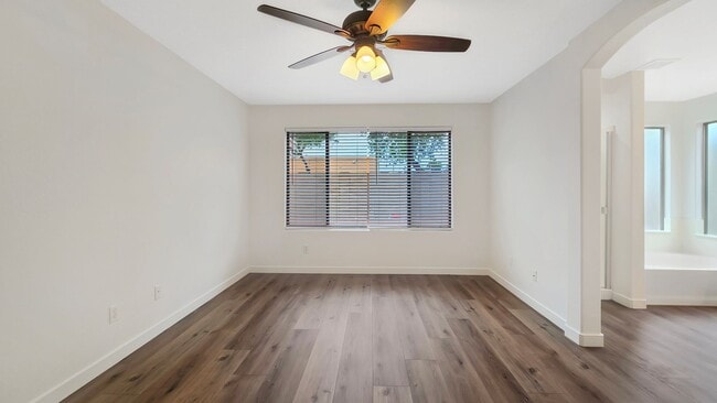 Building Photo - Location! Location! Location! 83rd & Thunderbird