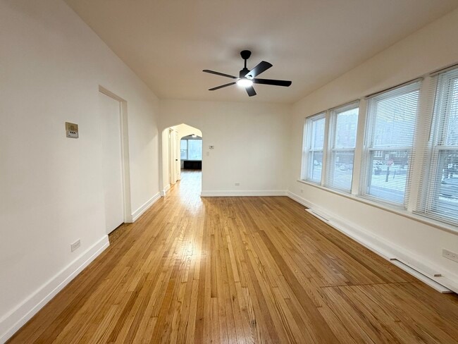 Building Photo - 7301 S Constance Ave