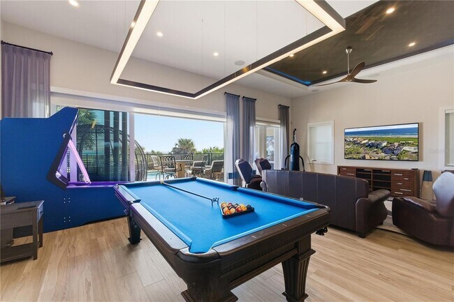 Building Photo - 340 Ocean Crest Dr